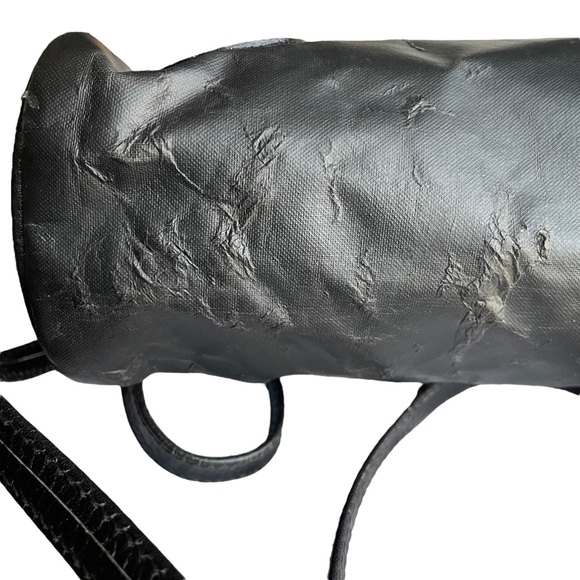 Hunting World Nylon Crossbody Bag Black - Damaged - Picture 5 of 10